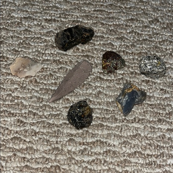 Assorted Gemstone Collection - Picture 6 of 7